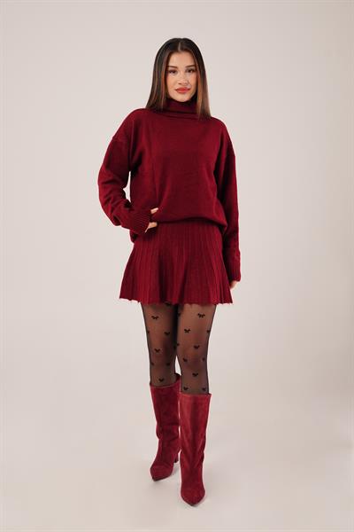 Boğazlı Kazak ve Piliseli Mini Etek Bordo Triko Takım
