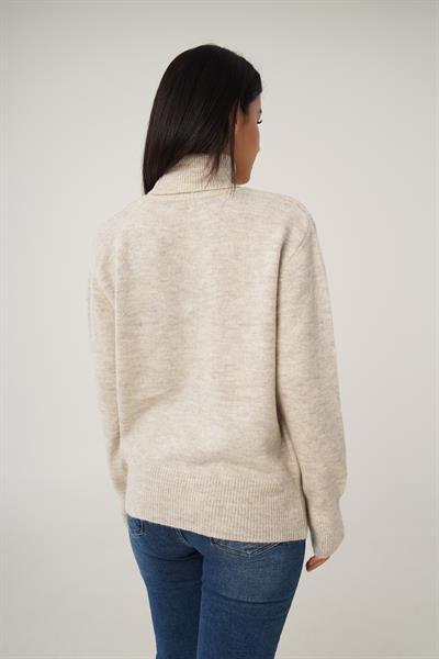 Boğazlı Yaka Taş Triko Kazak