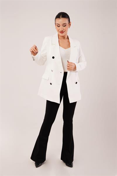 Buton Düğmeli Kruvaze Beyaz Blazer Ceket