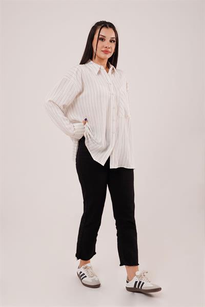 Cep Çizgi Detaylı Beyaz Gömlek