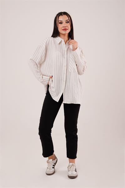 Cep Çizgi Detaylı Beyaz Gömlek