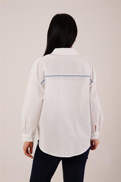 Cep Çizgi Detaylı Beyaz Gömlek