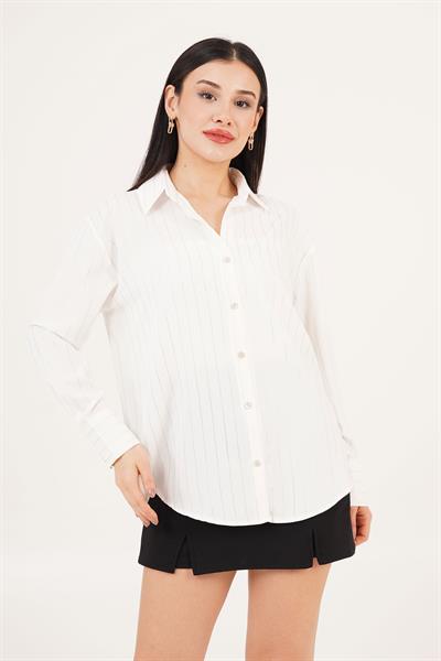 Gold Çizgili Düğmeli V Yaka Beyaz Gömlek