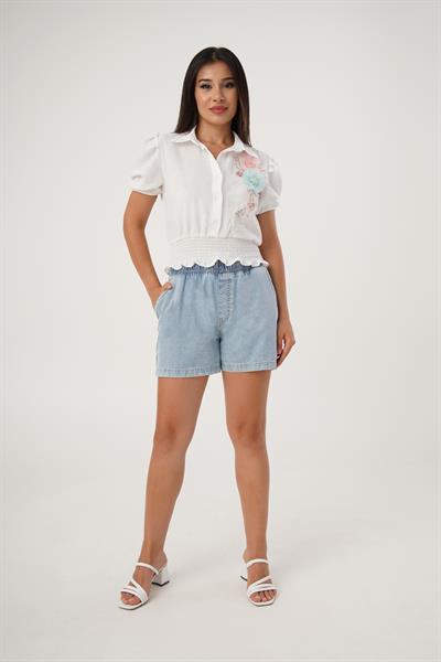 Çiçek Nakış İşlemeli Beli Lastikli Beyaz Bluz