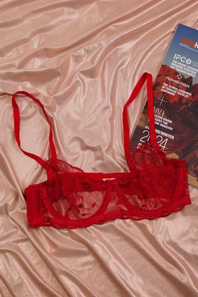 Çiçek Nakışlı Transparan Kırmızı Bralet Takımı ( Sütyen & Tanga)