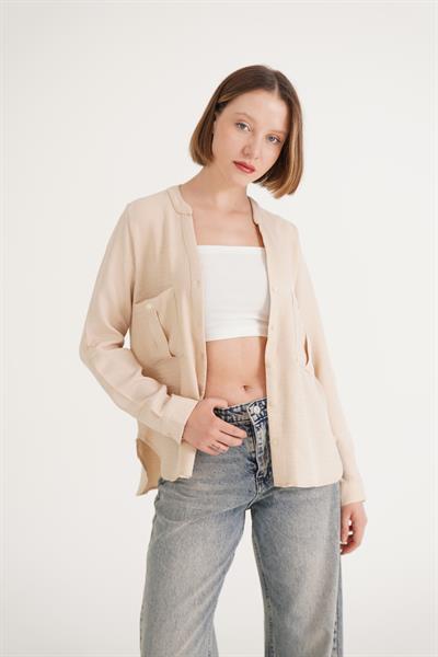 Çift Cepli V Yaka Bej Gömlek