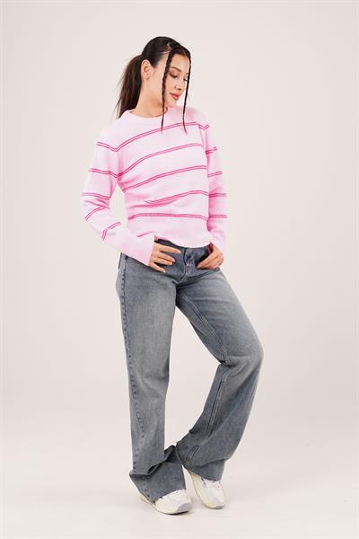 Çift Çizgili Şerit Desen Pembe Triko Kazak