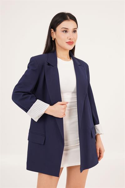 Astarı Çizgi Detaylı Lacivert Blazer Ceket	