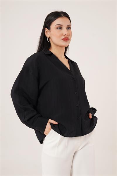 V Yaka Yarasa Kol Detaylı Çizgili Siyah Gömlek