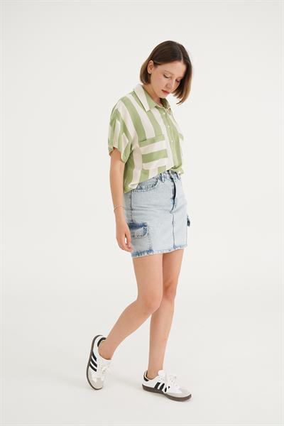 Çizgili Kısa Kol Yeşil Gömlek