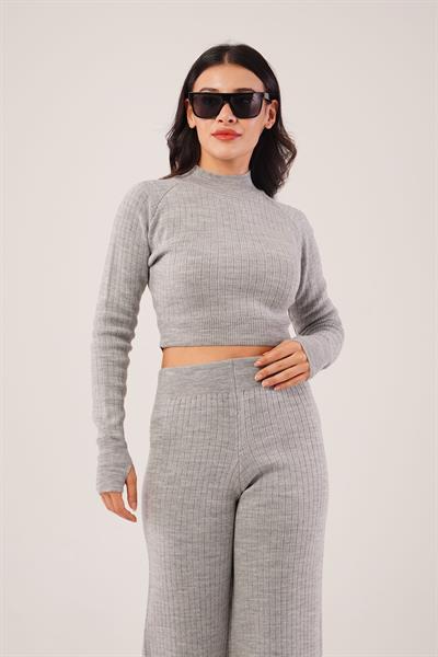 Kısa Model Gri Crop ve Pantolon Takımı