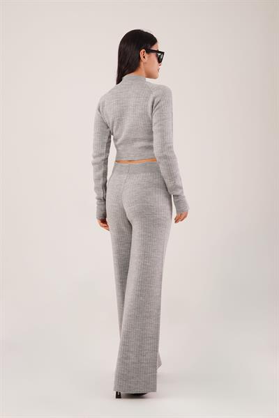 Kısa Model Gri Crop ve Pantolon Takımı