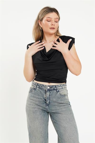 Degaje Yaka Trend Siyah Bluz