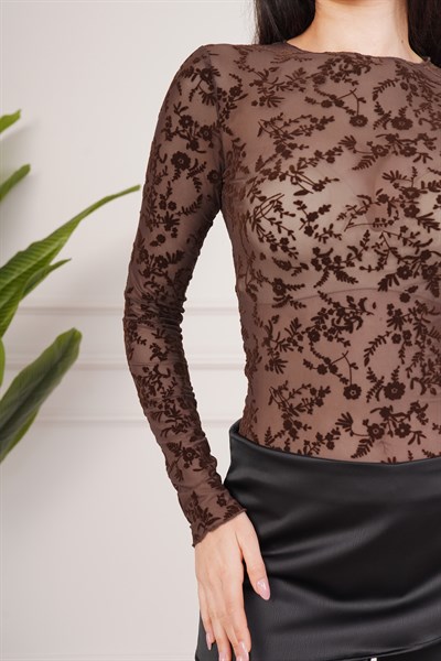 Transparan Dantel Detaylı Uzun Kollu Kahve Crop Bluz