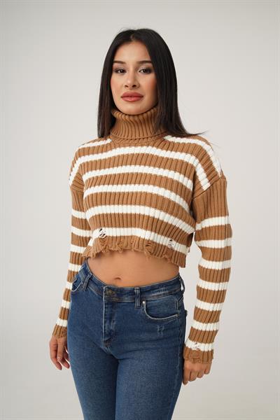 Destroyed Detay Boğazlı Camel Kısa Triko Kazak