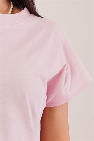Dik Yaka Kısa Kol Pembe Basic Tişört