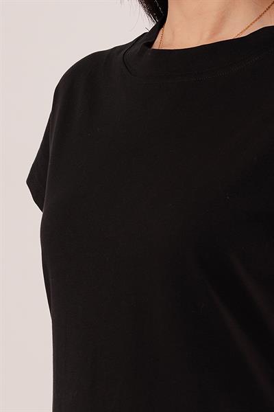 Dik Yaka Kısa Kol Siyah Basic Tişört