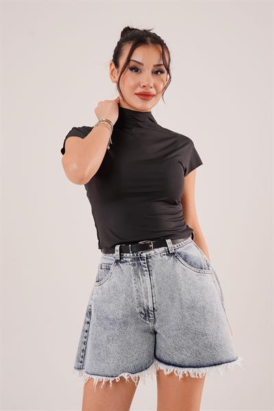Dik Yaka Kısa Kol Siyah Bluz