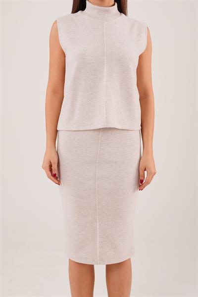 Dik Yaka Ön Dikişli Bluz ve Etek Bej Takım