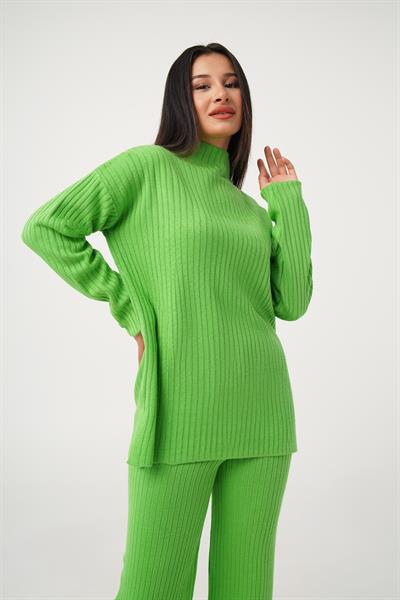 Dik Yaka Tunik Pantolon Model Yeşil Triko Takım