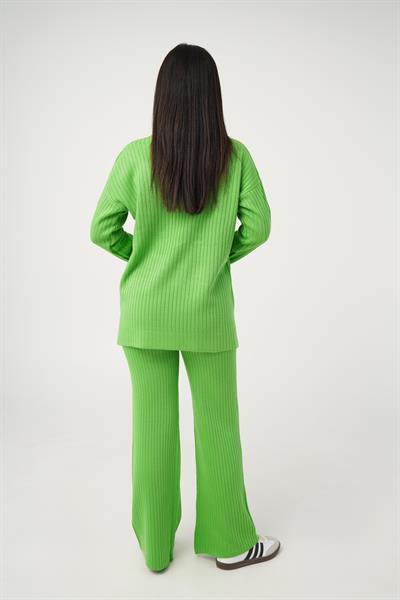 Dik Yaka Tunik Pantolon Model Yeşil Triko Takım