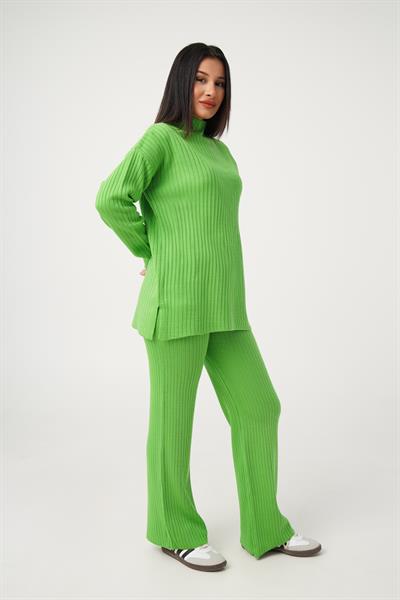Dik Yaka Tunik Pantolon Model Yeşil Triko Takım