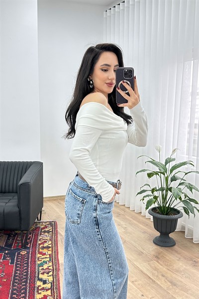 Ekstra Geniş Paça Kesik Orta Bel Jean