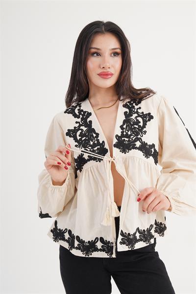 Etnik Nakış İşlemeli Bol Kesim Bağlamalı Taş Kimono