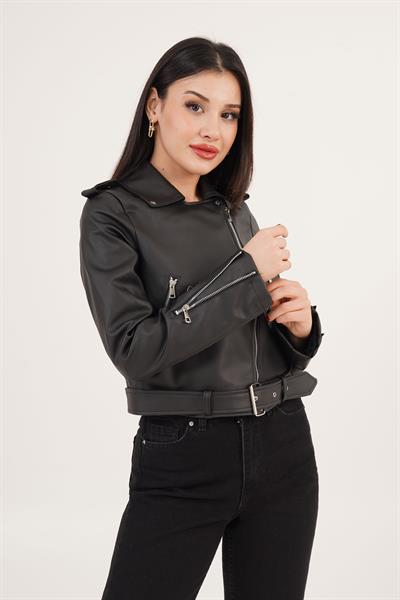 Kemer ve Fermuar Detaylı Siyah Deri Ceket	