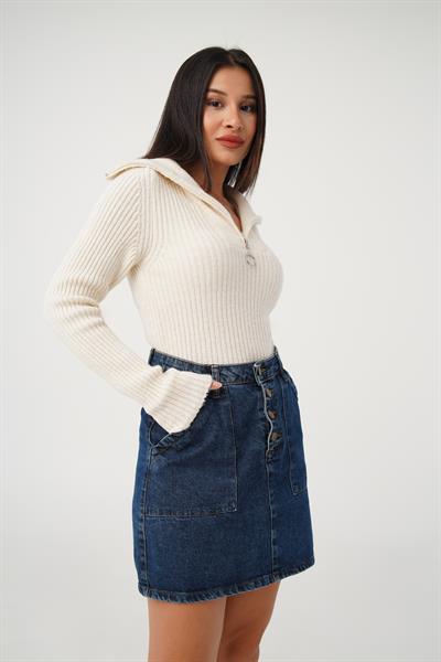 Fermuar Detaylı Kısa Model Ekru Triko Kazak