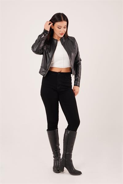 Fermuarlı Kısa Model Siyah Suni Deri Ceket