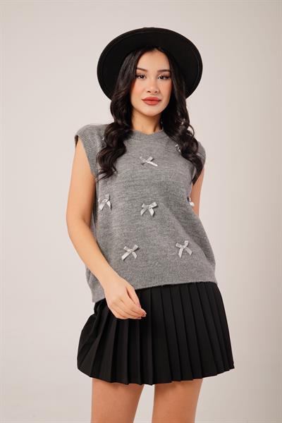 Fiyonklu Antrasit Triko Süveter