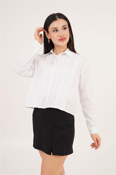 Önü Pilise Geçiş Detaylı Beyaz Gömlek