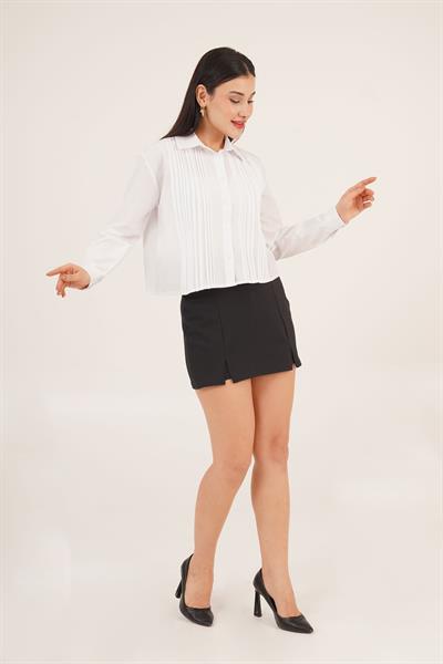 Önü Pilise Geçiş Detaylı Beyaz Gömlek