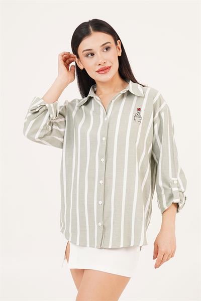 Kalp Nakış Detaylı Geniş Çizgili Yeşil Gömlek	