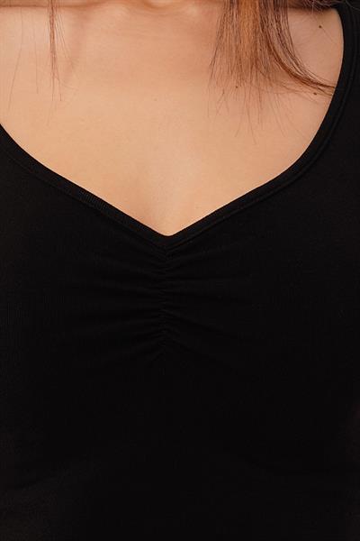 Geniş Yaka Siyah Basic Body Bluz