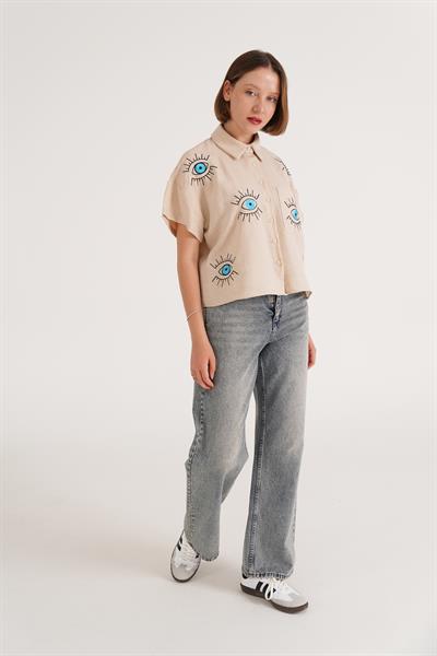 Göz Nakışlı Kısa Kol Bej Gömlek