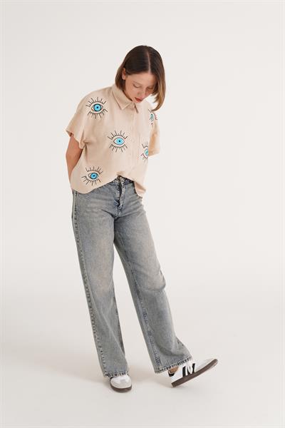 Göz Nakışlı Kısa Kol Bej Gömlek