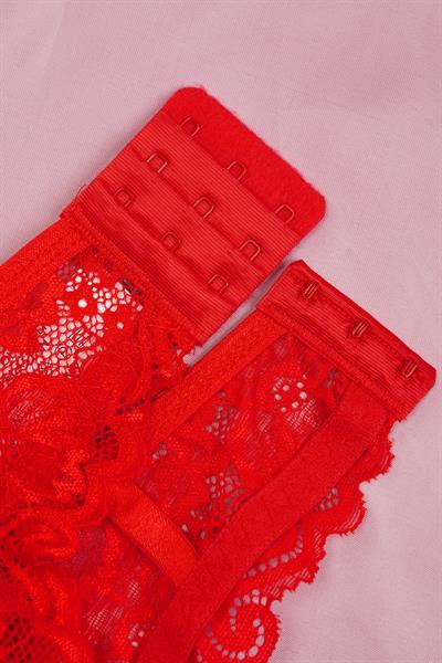 Grit & Lace Serisi Çapraz Askılı Kırmızı Sütyen Takımı