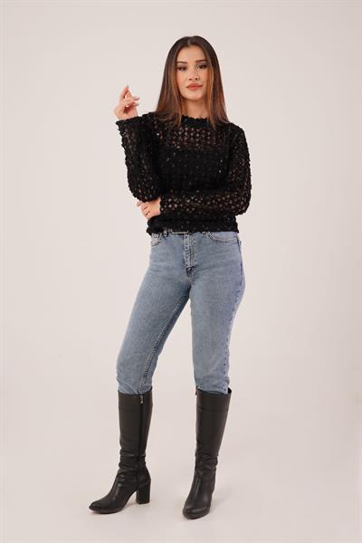 Gül Desen Payet İşlemeli Transparan Siyah Bluz