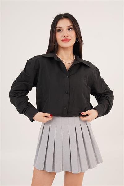 Dantel Detaylı Beyaz Askılı Body ve Siyah Gömlek