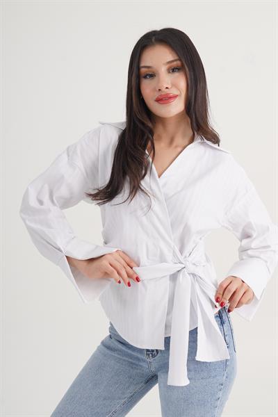 Kalın Çizgi Yandan Bağlama Regular Kalıp Ekru Gömlek