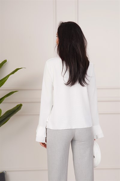 Kat Kat Volan Detaylı Ekru Bluz
