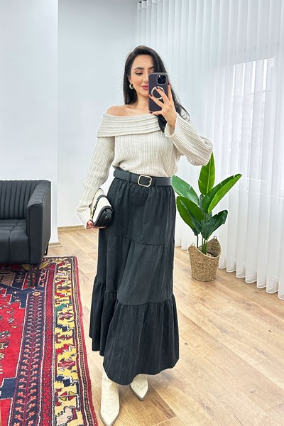 Kemerli Kupra Piliseli Şık Siyah Etek