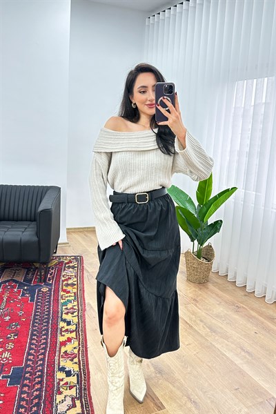 Kemerli Kupra Piliseli Şık Siyah Etek