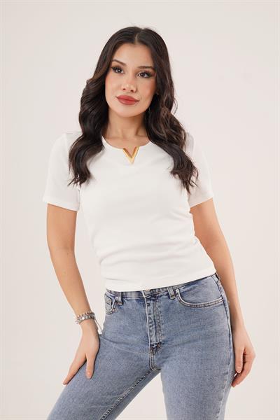 Kısa Kollu Yaka Detaylı Beyaz Kaşkorse Bluz