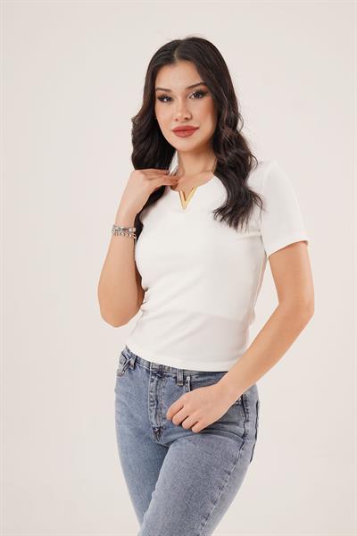 Kısa Kollu Yaka Detaylı Beyaz Kaşkorse Bluz