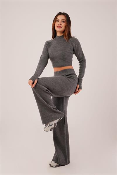 Kısa Model Antrasit Crop ve Pantolon Takımı