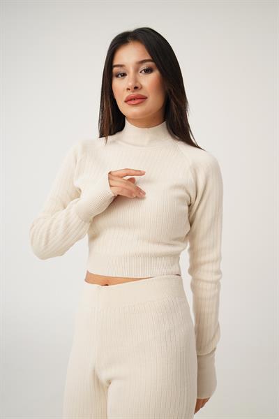 Kısa Model Bej Crop ve Pantolon Takımı