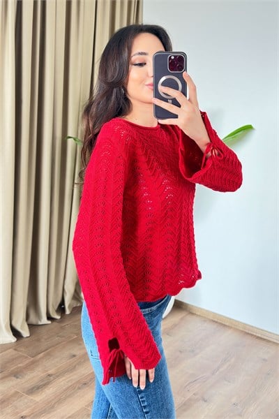 Kol Ucu Bağcıklı Ajurlu Kırmızı Triko Bluz